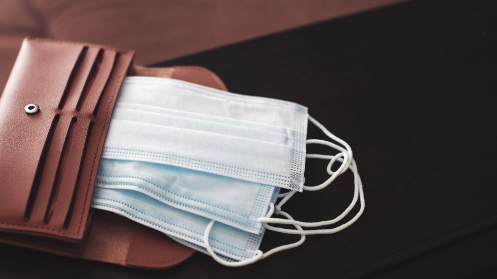 Brieftasche mit Masken